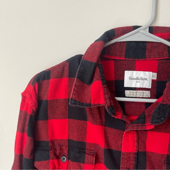 Goodfellow Flannel Buffalo Check Button Down XL - Picture 3 of 7